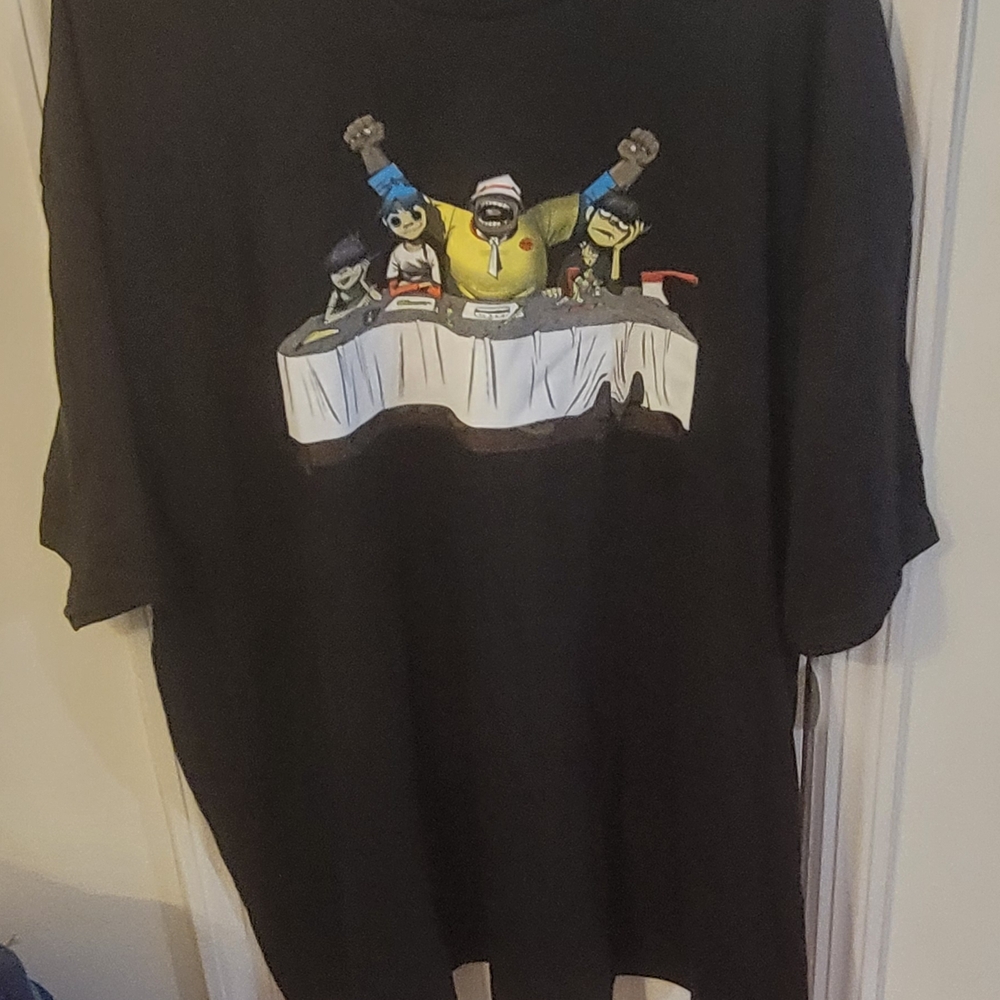 Black Graphic Tee